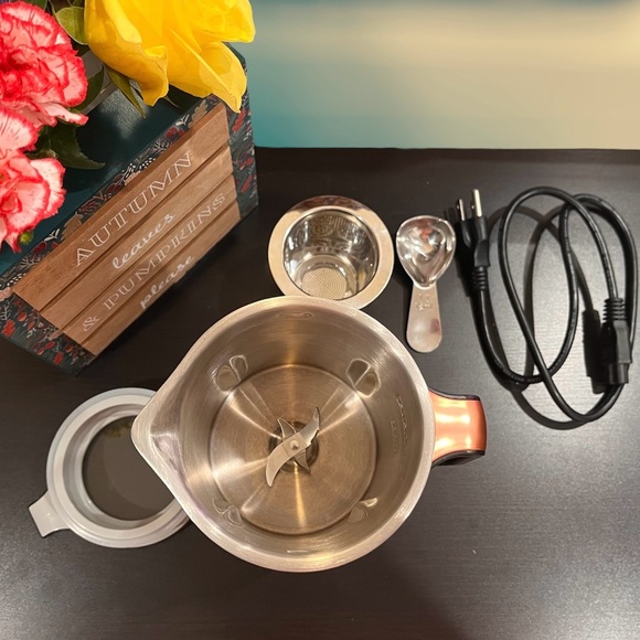 Nutr - nut milk machine - black & rose gold (limited edition) - single serve - Picture 5 of 7